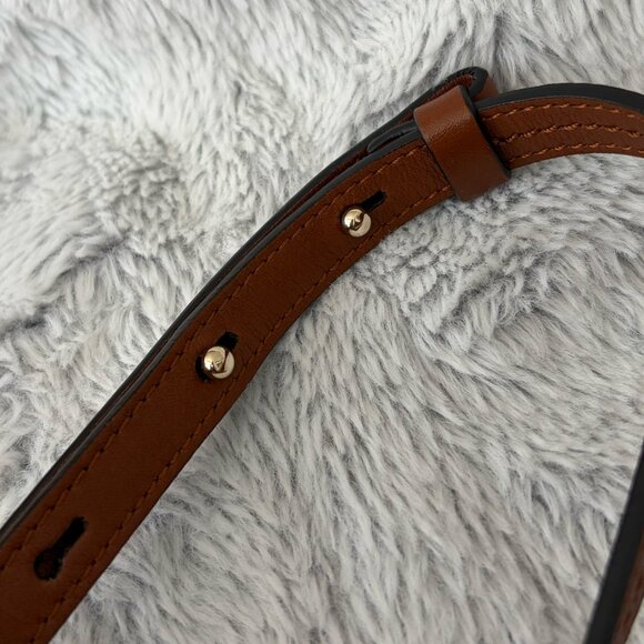 Chloe Faye Leather Suede Small Crossbody Bag - Picture 10 of 13